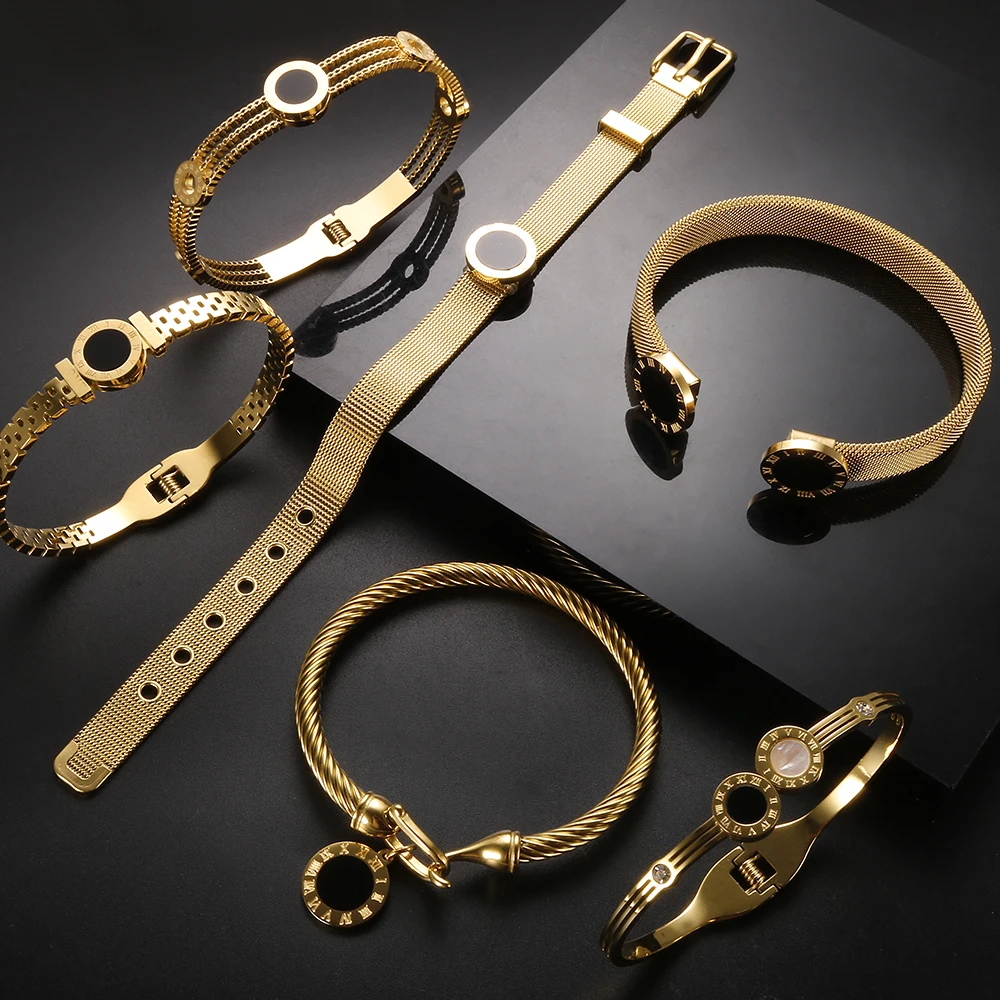 Luxury Famous Brand Jewelry for Women Men Black Round Stainless Steel Roman Numerals Bracelets & Bangles Charm Popular Bracelet
Luxury Famous Brand Jewelry for Women Men Black Round Stainless Steel Roman Numerals Bracelets & Bangles Charm Popular Bracelet