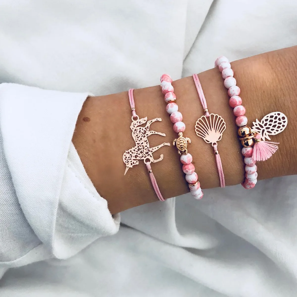 Unicorn Pineapple Combo Set Bracelet for Women Jewelry Accessories Simple Fashion Hollow Four-piece Set Girls Beaded Bracelet
Unicorn Pineapple Combo Set Bracelet for Women Jewelry Accessories Simple Fashion Hollow Four-piece Set Girls Beaded Bracelet