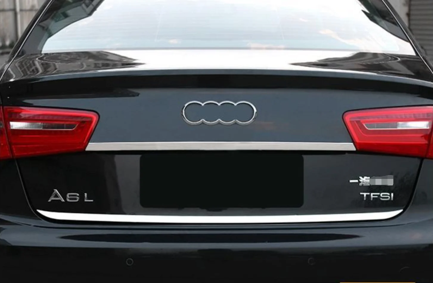 Автомобильная отделка задней двери, наклейка на задний багажник для Audi A6 C7 2013 2014 2015 2016 2017, отделка крышки заднего бампера, 1 шт.
Автомобильная отделка задней двери, наклейка на задний багажник для Audi A6 C7 2013 2014 2015 2016 2017, отделка крышки заднего бампера, 1 шт.