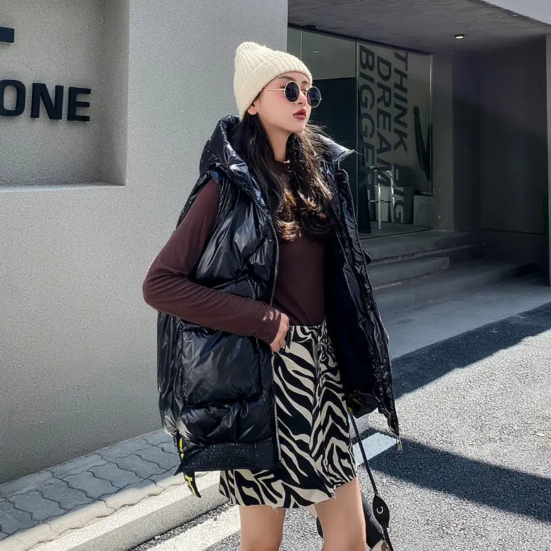 Winter Women's Vest Hooded Zipper Sleeveless Cotton Padded Jacket Overcoat Solid Color Loose Waistcoat Coat Vests Femme E823
Winter Women's Vest Hooded Zipper Sleeveless Cotton Padded Jacket Overcoat Solid Color Loose Waistcoat Coat Vests Femme E823