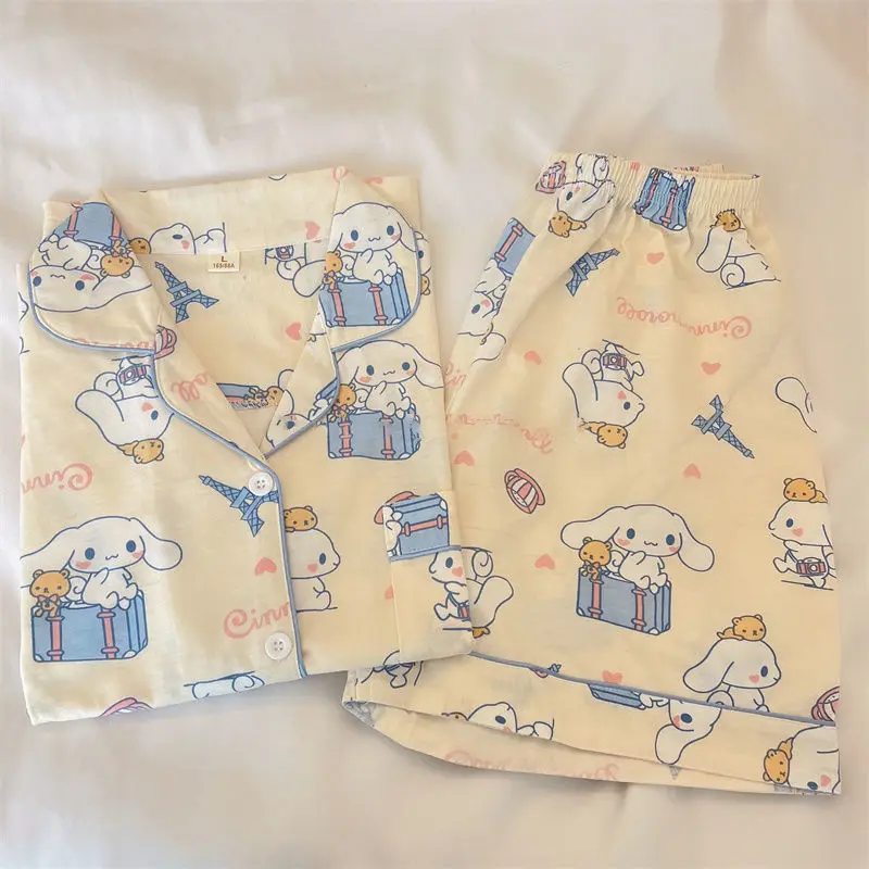 Kawaii Sanrio My Melody Cinnamoroll Kuromi пижамы для девочек милые Hello Kitty летние пижамы с коротким рукавом шорты мультфильм домашний комплект
Kawaii Sanrio My Melody Cinnamoroll Kuromi пижамы для девочек милые Hello Kitty летние пижамы с коротким рукавом шорты мультфильм домашний комплект