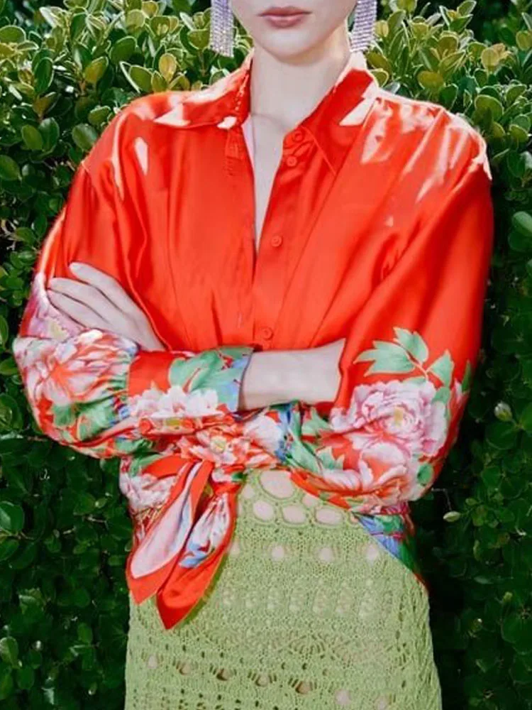 Kumsvag 2022 Summer Women Vintage Satin Shirts Blouses Tops Fashion Floral Print Turn-down Collar Female Street Top Smock
Kumsvag 2022 Summer Women Vintage Satin Shirts Blouses Tops Fashion Floral Print Turn-down Collar Female Street Top Smock