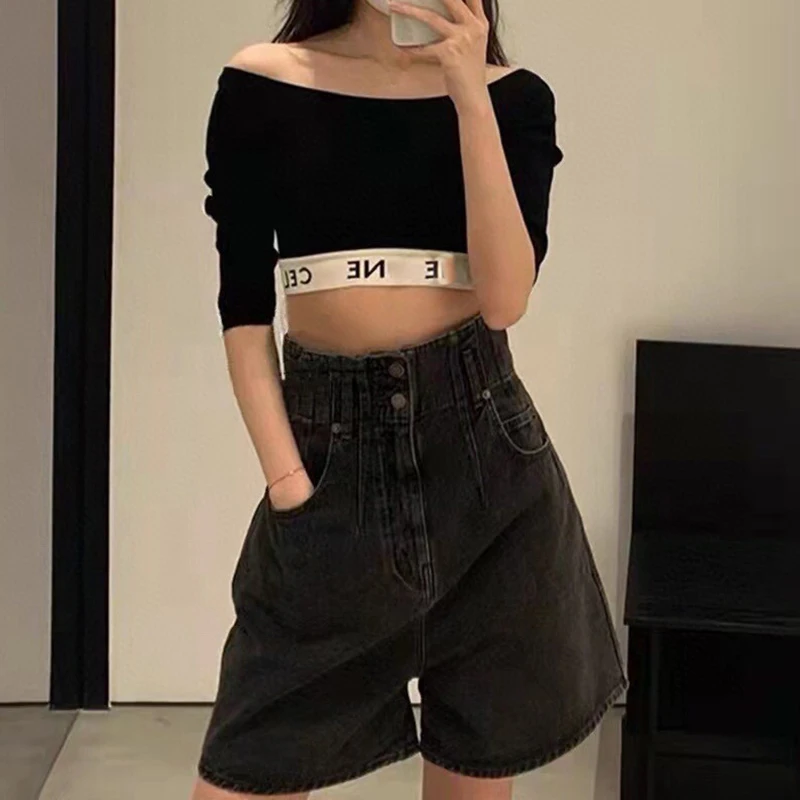 22 Runway Three Quarter Sleeve Knitted Pullover Women Black One-Word Collar Off-Shoulder Jumpers Letter Slim Short Jumper New
22 Runway Three Quarter Sleeve Knitted Pullover Women Black One-Word Collar Off-Shoulder Jumpers Letter Slim Short Jumper New