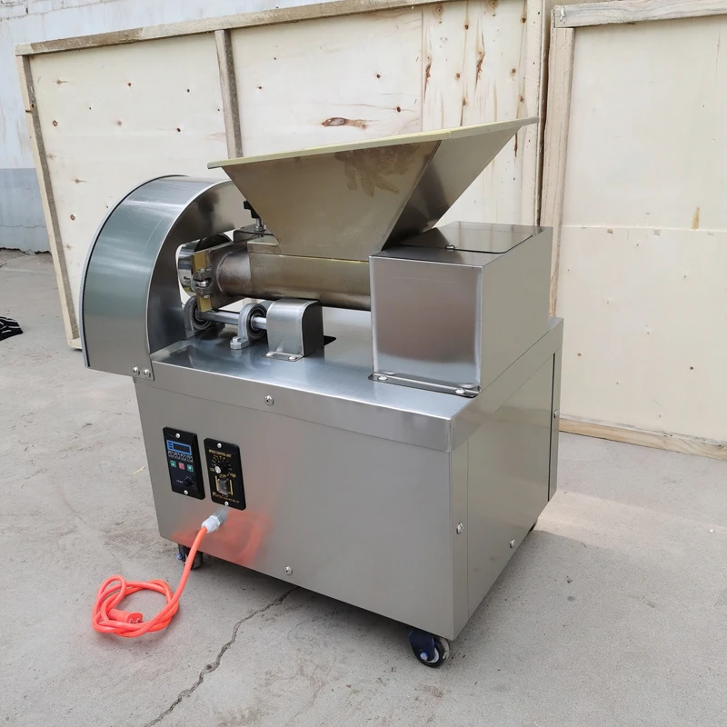 Круглый резак для разделения теста для пиццы, из нержавеющей стали 
Круглый резак для разделения теста для пиццы, из нержавеющей стали