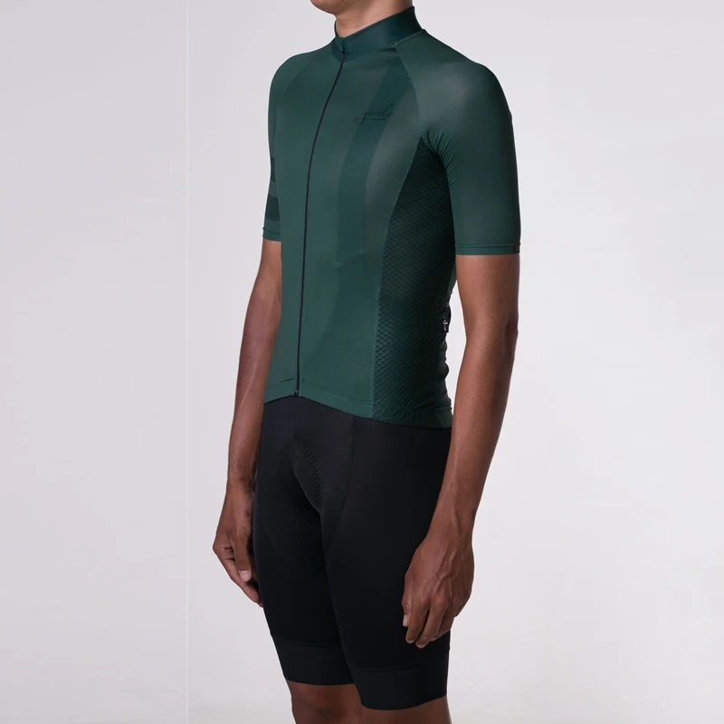 Pure Olive green cycling jersey kit High quality bicycle clothing Short sleeve and black bib shorts MTB cycle suit Breathing
Pure Olive green cycling jersey kit High quality bicycle clothing Short sleeve and black bib shorts MTB cycle suit Breathing