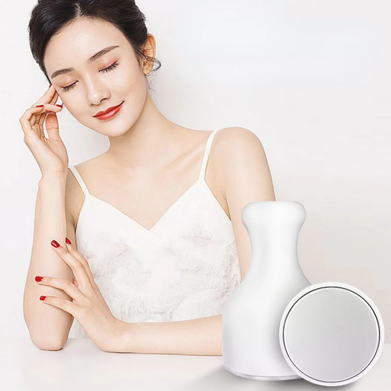 Facial Cooling Beauty Ice Roller Deep Tissue Skin Cold Massage Ball Skin Care Shrink Pore Ice Therapy Cooler Face Massager 
Facial Cooling Beauty Ice Roller Deep Tissue Skin Cold Massage Ball Skin Care Shrink Pore Ice Therapy Cooler Face Massager