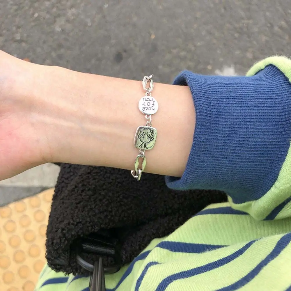 Korean Style Bracelet Thick Chain Couple Bracelet Hip Hop Jewelry Gift Alloy Hand Ring Women Bracelet Cartoon Portrait
Korean Style Bracelet Thick Chain Couple Bracelet Hip Hop Jewelry Gift Alloy Hand Ring Women Bracelet Cartoon Portrait