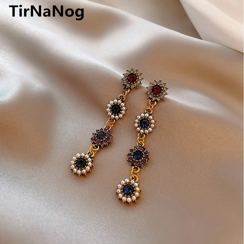 2022 New South Korea Baroque Imitation Pearl Flower Earrings Fashion Elegant Luxury Classic Unusual Women Tassel Long Earrings
2022 New South Korea Baroque Imitation Pearl Flower Earrings Fashion Elegant Luxury Classic Unusual Women Tassel Long Earrings