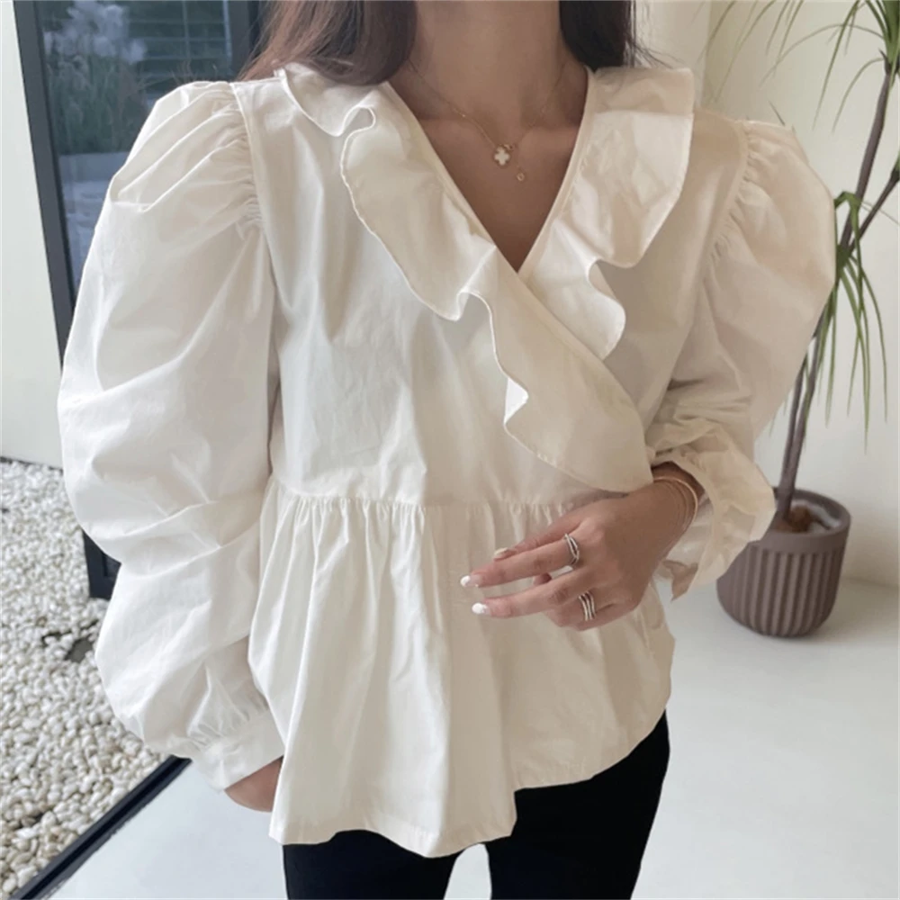 HziriP Sweet Hot Blouses Women V-Neck Casual Chic Lady Office Wear Ruffles Spring OL Loose All Match Tops High Street Mujer
HziriP Sweet Hot Blouses Women V-Neck Casual Chic Lady Office Wear Ruffles Spring OL Loose All Match Tops High Street Mujer