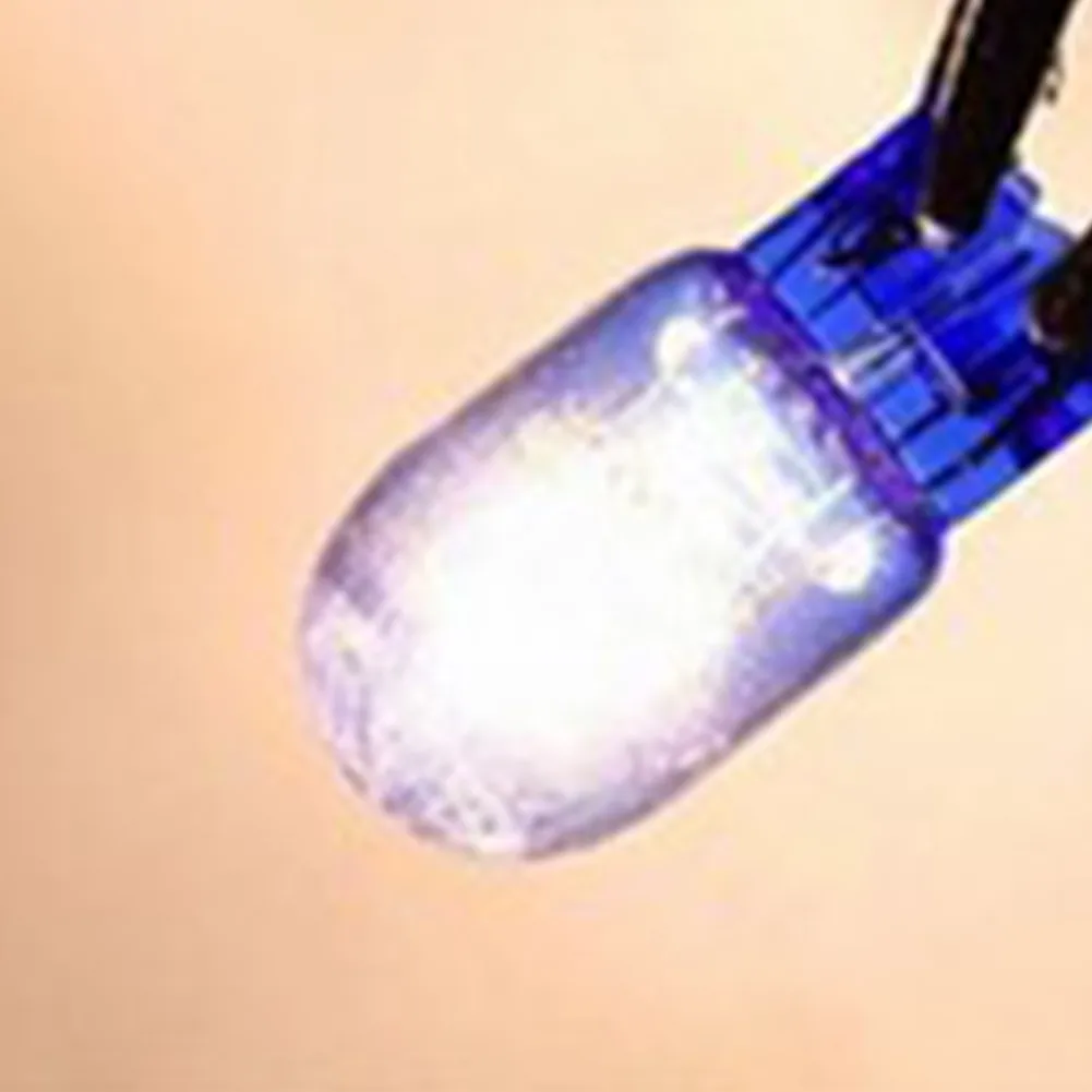 2pcs T10 Wedge Halogen Lamp W5W 501 194 LED Indoor Bulb Car Truck Blue Instrument Lights Blue Interior Lights High Quality
2pcs T10 Wedge Halogen Lamp W5W 501 194 LED Indoor Bulb Car Truck Blue Instrument Lights Blue Interior Lights High Quality
