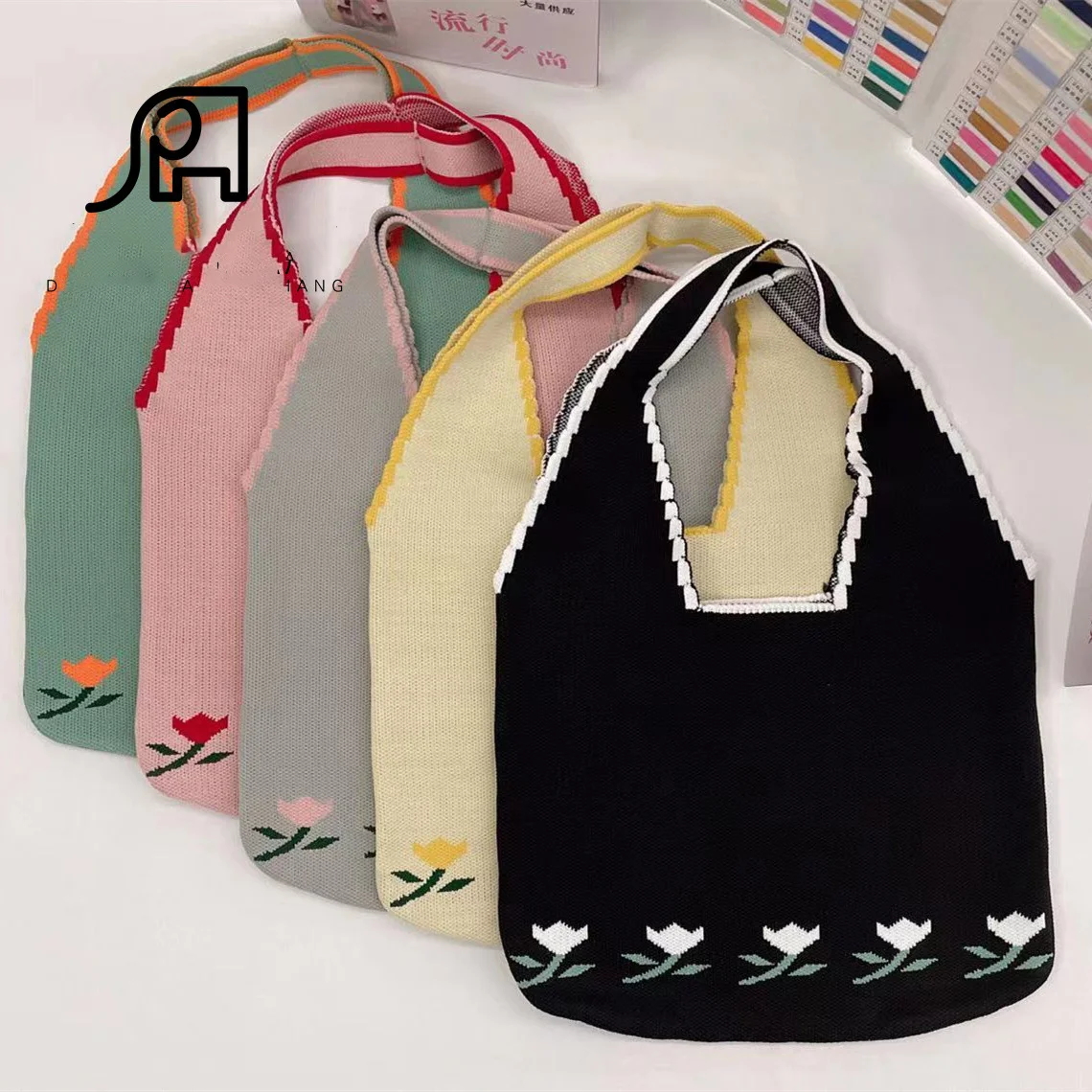 Women Handbag Fashion Flower Pattern Knit Vintage Casual Large Capacity Jacquard Woven Female Underarm Tote Shopping Bags
Women Handbag Fashion Flower Pattern Knit Vintage Casual Large Capacity Jacquard Woven Female Underarm Tote Shopping Bags