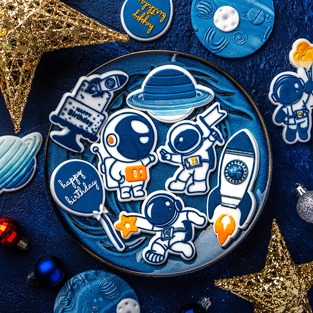 

Rocket Astronaut Cake Decorating Tools Cookie Stamp Embosser Biscuit Cutter Fondant Sugarcraft Cookie Cutters Mold Cake Mould