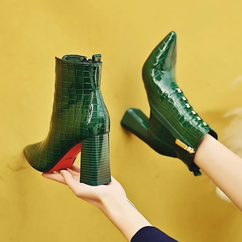 Chelsea Boots Women's High Heel Plus Fleece Thin Boots British Wind New Autumn and Winter Patent Leather Ponted Thick Heel Ankle
Chelsea Boots Women's High Heel Plus Fleece Thin Boots British Wind New Autumn and Winter Patent Leather Ponted Thick Heel Ankle