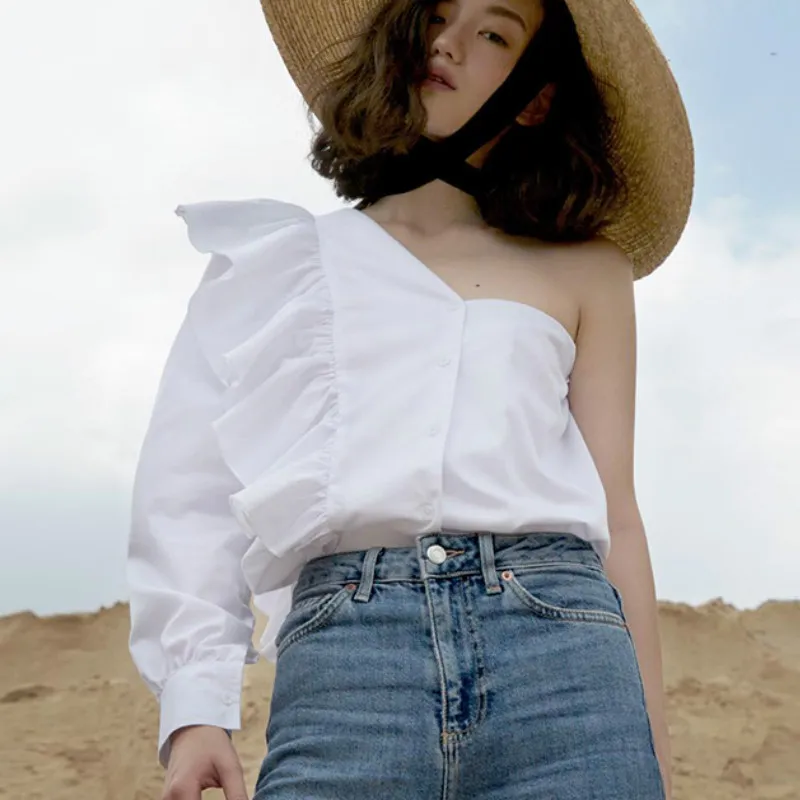 Sloping Shoulder Collar One-sleeve Top Ruffled Shoulders Solid Color Shirt Single-breasted Fashion Y2k Top Clothes for Women
Sloping Shoulder Collar One-sleeve Top Ruffled Shoulders Solid Color Shirt Single-breasted Fashion Y2k Top Clothes for Women