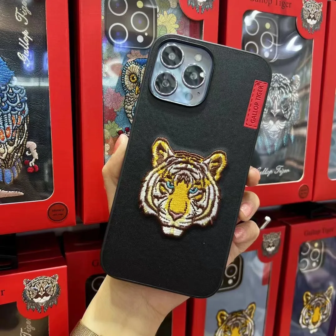 1Pcs/3D Embroidery Tiger Head Aesthetic Leather Case For iPhone 13 Pro Max Brand Texture Leather Cover Shell Hull With Package
1Pcs/3D Embroidery Tiger Head Aesthetic Leather Case For iPhone 13 Pro Max Brand Texture Leather Cover Shell Hull With Package