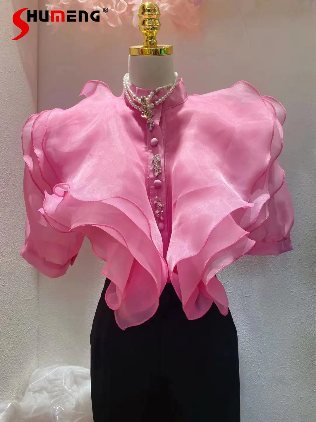 Summer New French Royal Style Super Fairy Ruffled Organza Shirt Women's See-through Western Style Top Puff Short Sleeve Blouse
Summer New French Royal Style Super Fairy Ruffled Organza Shirt Women's See-through Western Style Top Puff Short Sleeve Blouse