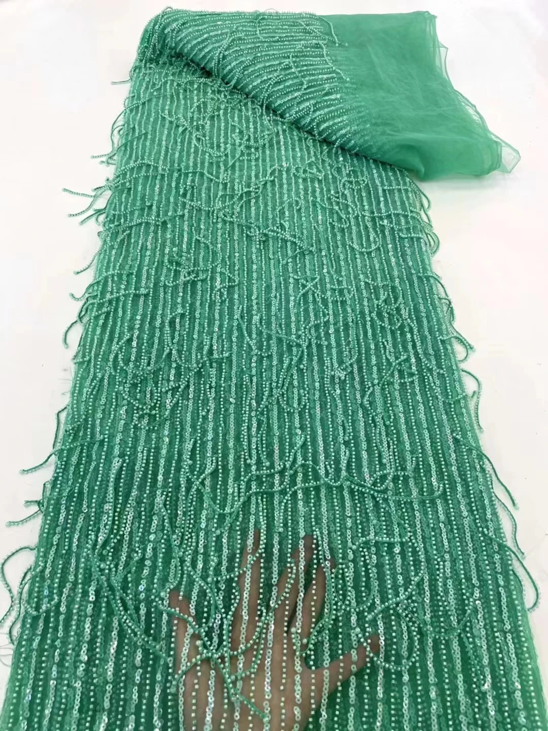 European and American lace mesh fabrics, vertical stripes, exquisite tassel beads, embroidery dresses, sequins, dresses, dress
European and American lace mesh fabrics, vertical stripes, exquisite tassel beads, embroidery dresses, sequins, dresses, dress