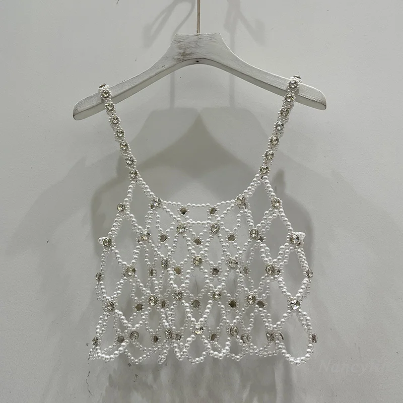 Женский короткий топ на бретелях, с жемчужинами и бусинами ручной работы, 2023
Женский короткий топ на бретелях, с жемчужинами и бусинами ручной работы, 2023