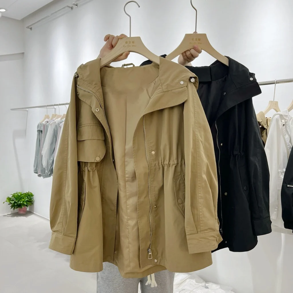 SuperAen Trench Coat Woman 2022 Spring and Autumn New High-end Casual Loose Waist Hooded Jacket
SuperAen Trench Coat Woman 2022 Spring and Autumn New High-end Casual Loose Waist Hooded Jacket