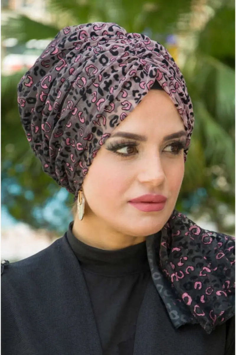 Black powder evening dress buckle Bone Ready-made Hijab Muslim Hijab Fashion Quality Turkey Fabric
Black powder evening dress buckle Bone Ready-made Hijab Muslim Hijab Fashion Quality Turkey Fabric