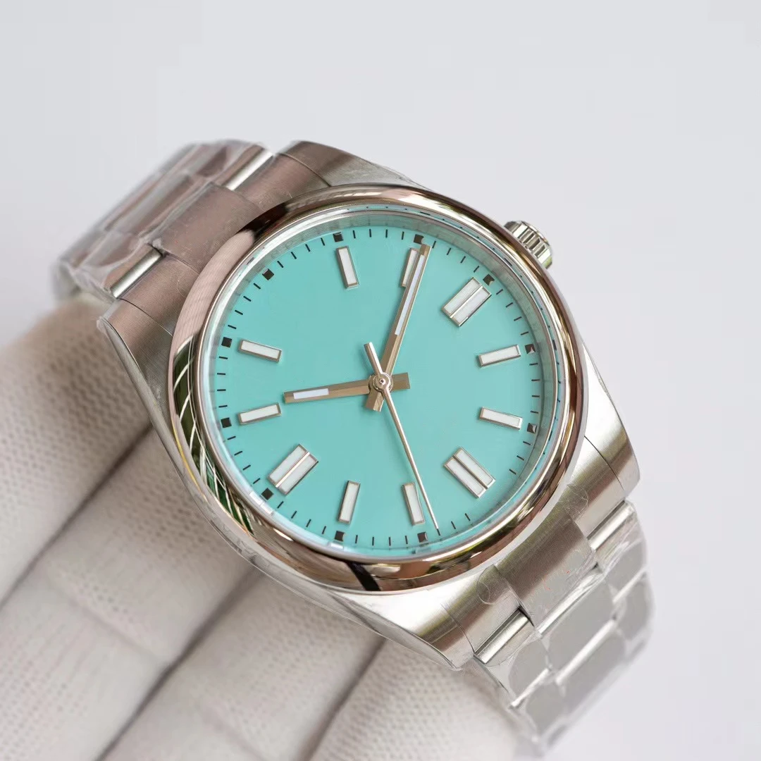 Leisure 41mm luxury men's watch sports luminous waterproof automatic mechanical watch MIYOTA8215 stainless steel oyster watch
Leisure 41mm luxury men's watch sports luminous waterproof automatic mechanical watch MIYOTA8215 stainless steel oyster watch
