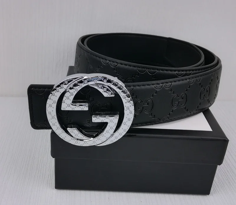 C18 2023 Waist Belt Leather Belt Buckle Belts Thin Buckle Leather BeltNew Women Fashion Women and men
C18 2023 Waist Belt Leather Belt Buckle Belts Thin Buckle Leather BeltNew Women Fashion Women and men