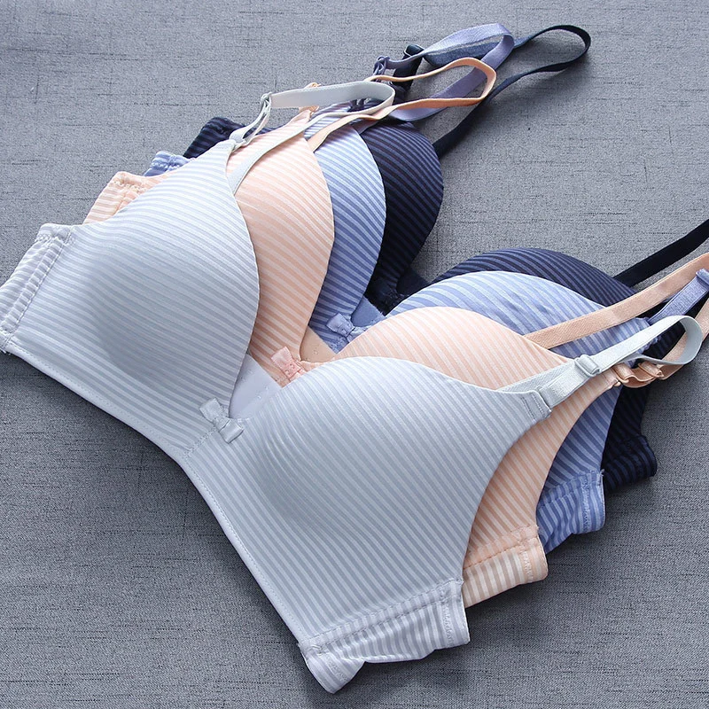 Ultra-thin And Comfortable Summer No Steel Ring Girls Bra Gather Students Sexy Seamless Underwear Set
Ultra-thin And Comfortable Summer No Steel Ring Girls Bra Gather Students Sexy Seamless Underwear Set