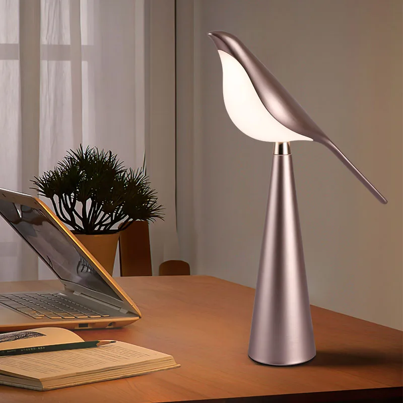 New Netflix Creative Bird Table Lamp Bedroom Bedside Decorative Night Light High-grade Atmospheric Light Luxury Magpie Lamp
New Netflix Creative Bird Table Lamp Bedroom Bedside Decorative Night Light High-grade Atmospheric Light Luxury Magpie Lamp