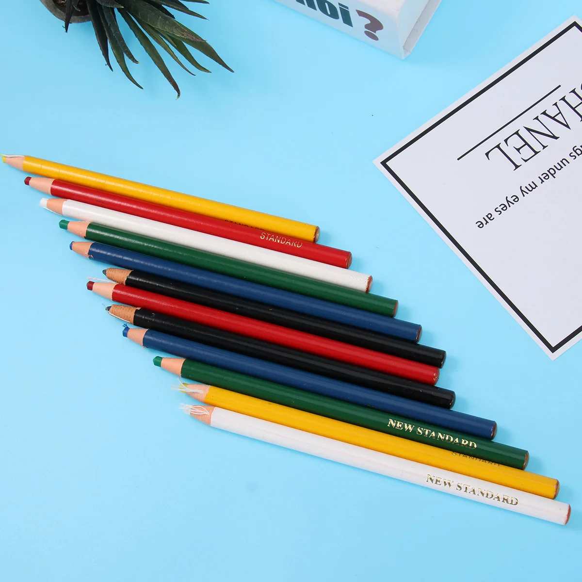 12PCS Peel-off Marker Vivid Color Useful Peel-off Wax Pen Grease Pencil for Ceramic Cloth Wood
12PCS Peel-off Marker Vivid Color Useful Peel-off Wax Pen Grease Pencil for Ceramic Cloth Wood