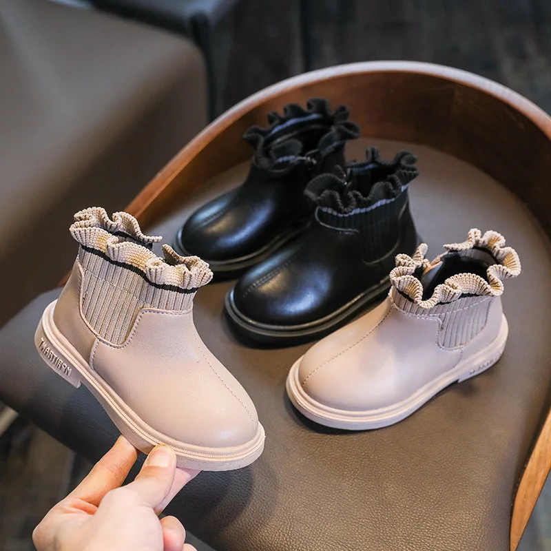 Winter Children Shoes Genuine Leather Boys Girls Snow Boots Fashion Soft Waterproof Non-Slip Warm Wool Plush Kids Boots
Winter Children Shoes Genuine Leather Boys Girls Snow Boots Fashion Soft Waterproof Non-Slip Warm Wool Plush Kids Boots