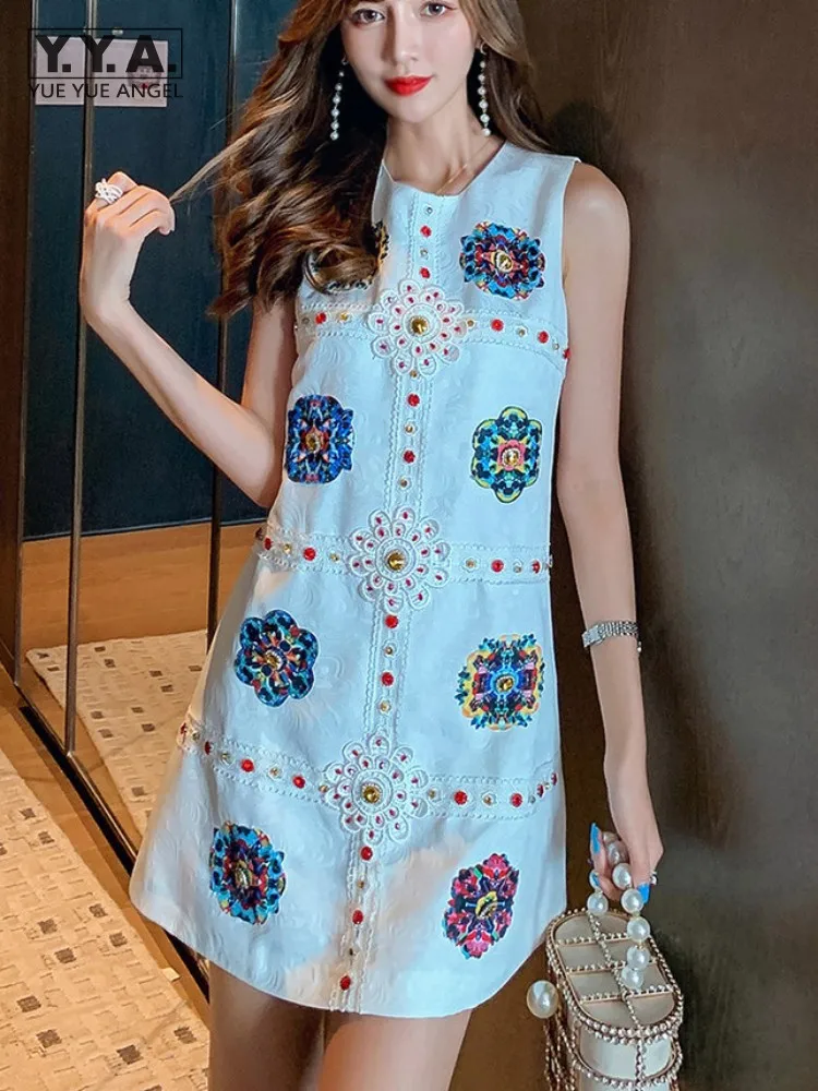 Elegant Office Ladies White Dress Vintage Embroidered Diamonds Sleeveless A-Line Dresses Summer Fashion Women Party Short Dress
Elegant Office Ladies White Dress Vintage Embroidered Diamonds Sleeveless A-Line Dresses Summer Fashion Women Party Short Dress