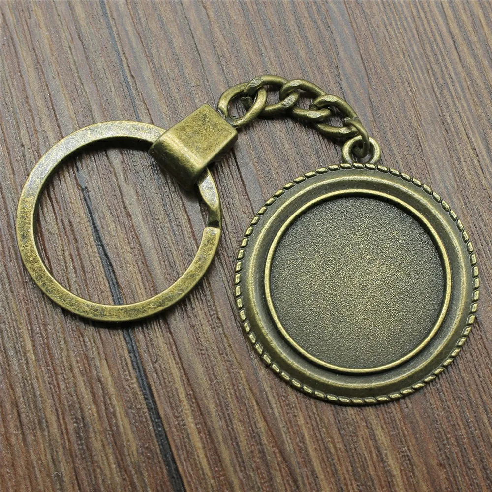 Antique Bronze Color Fit 25mm Round Simple Style Cameo Cabochon Blank Keychain Keyring DIY Jewelry Making Accessories
Antique Bronze Color Fit 25mm Round Simple Style Cameo Cabochon Blank Keychain Keyring DIY Jewelry Making Accessories