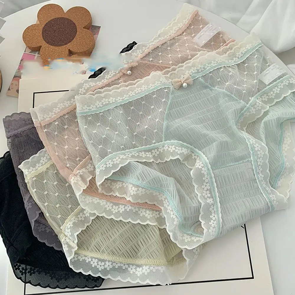 Traceless Sweet Lingerie Bow Comfortable Solid Color Sexy Panties Lace Brief Middle Waist Underwear Girls Underwear
Traceless Sweet Lingerie Bow Comfortable Solid Color Sexy Panties Lace Brief Middle Waist Underwear Girls Underwear