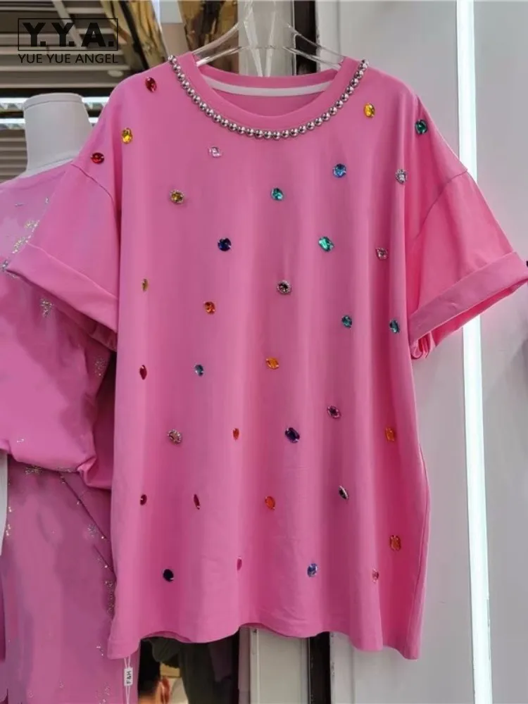 Женская футболка с коротким рукавом, круглым вырезом и бриллиантами
Женская футболка с коротким рукавом, круглым вырезом и бриллиантами