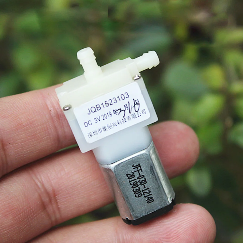 Micro Water Pump DC 3V-3.7V Self-priming Pump 030 Motor Mini Vacuum Pump Mini Aquarium Air Pump DC Electric Diaphragm Pump
Micro Water Pump DC 3V-3.7V Self-priming Pump 030 Motor Mini Vacuum Pump Mini Aquarium Air Pump DC Electric Diaphragm Pump