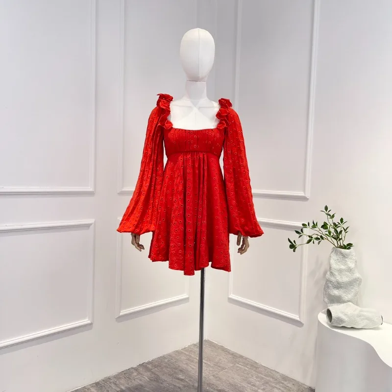Red 2023 Latest New High Quality Sweet Casual Long Lantern Sleeve Hole Backless Shirred Ruffles Lace-up Woman Mini Dress
Red 2023 Latest New High Quality Sweet Casual Long Lantern Sleeve Hole Backless Shirred Ruffles Lace-up Woman Mini Dress