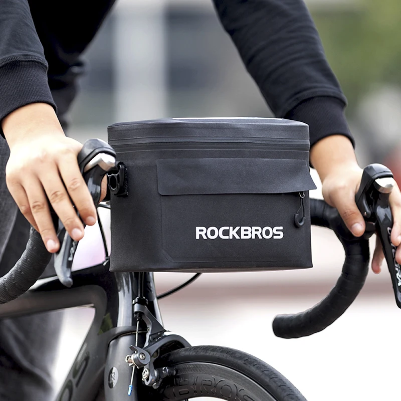 ROCKBROS Bicycle Bags Cycling 4.5L Handlebar Touch screen Front Bag Waterproof Big Capacity Portable Shoulder Bike Accessories
ROCKBROS Bicycle Bags Cycling 4.5L Handlebar Touch screen Front Bag Waterproof Big Capacity Portable Shoulder Bike Accessories