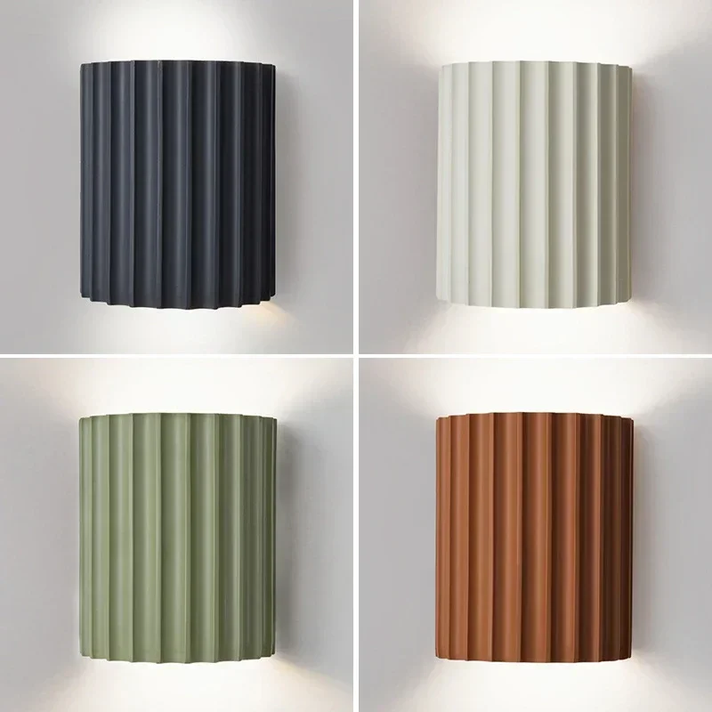 Nordic LED Resin Wall Lamp Indoor Bedroom Bedside Wall Lamp Creative Staircase Aisle Living Room Background Decorative Lighting
Nordic LED Resin Wall Lamp Indoor Bedroom Bedside Wall Lamp Creative Staircase Aisle Living Room Background Decorative Lighting