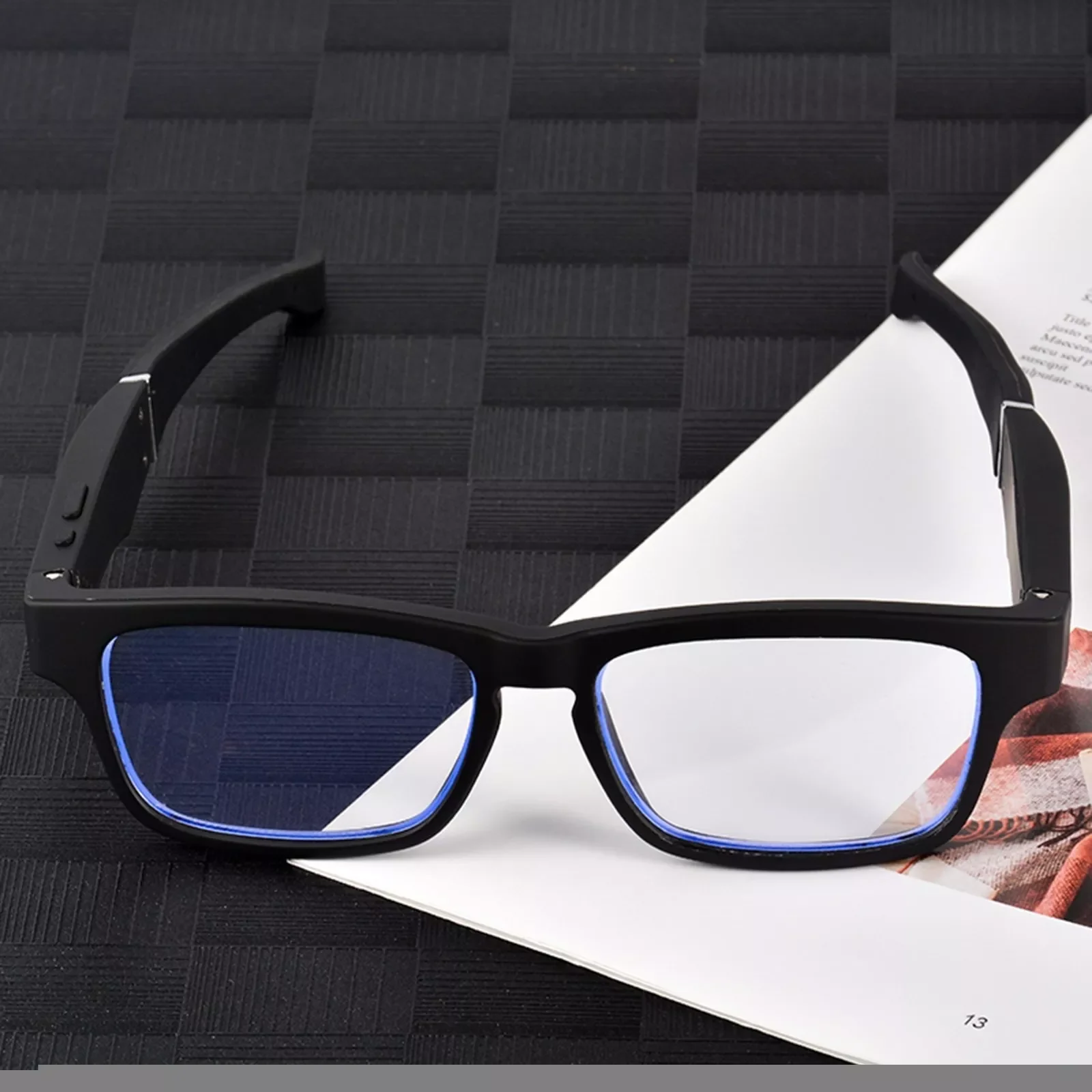 NEW Smart Bluetooth- Glasses V5.0 + EDR Anti-blue Light 3-5 Hours Smart Sunglasses For Music Video Games For Android/ios
NEW Smart Bluetooth- Glasses V5.0 + EDR Anti-blue Light 3-5 Hours Smart Sunglasses For Music Video Games For Android/ios