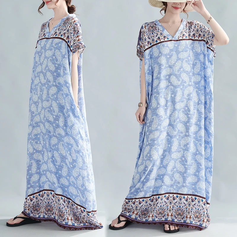 Summer Blue Floral Robe for Women Caftan Dress Beach Cover Up Elegant Cotton Silk Printed V-neck Bat Sleeve Boho Dress Plus Size
Summer Blue Floral Robe for Women Caftan Dress Beach Cover Up Elegant Cotton Silk Printed V-neck Bat Sleeve Boho Dress Plus Size