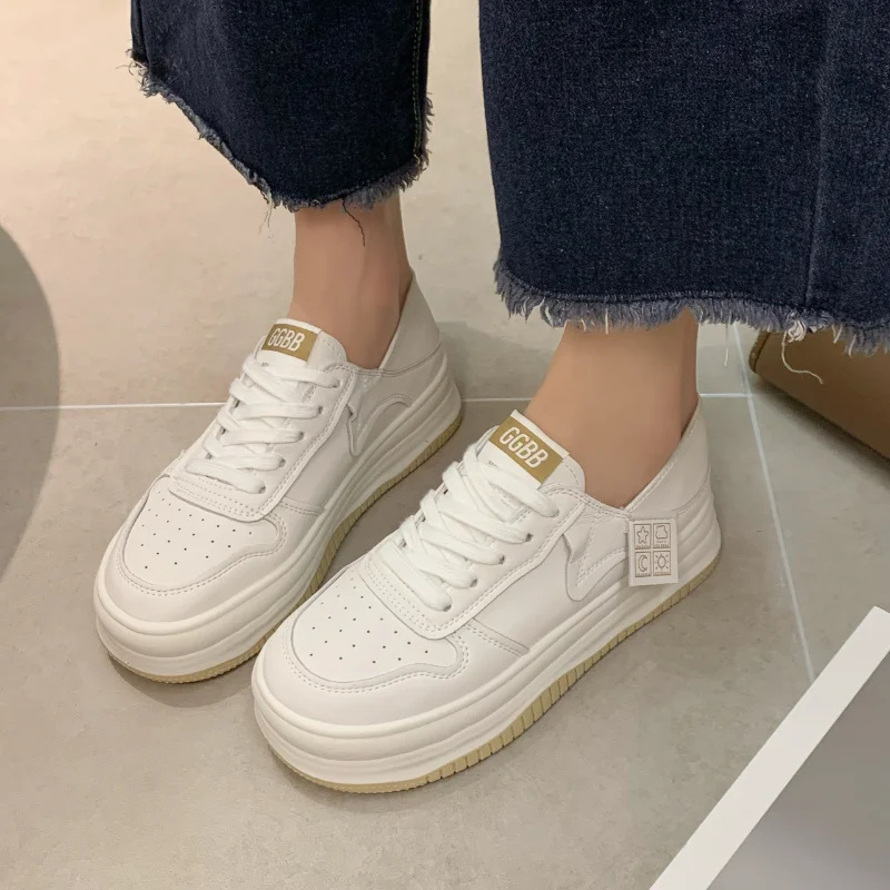 Platform Sneakers Women Synthetic Leather Cross Strap Design Round Toe Ladies Casual Shoes 2023 New Women Shoes Shoes for Women
Platform Sneakers Women Synthetic Leather Cross Strap Design Round Toe Ladies Casual Shoes 2023 New Women Shoes Shoes for Women