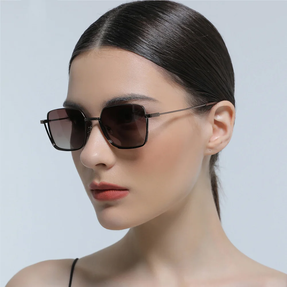 2022 Metal Square Polarized Sunglasses AC Lens Sun Glasses For Men Women Driving Traveling Anti UV400 Eyewear
2022 Metal Square Polarized Sunglasses AC Lens Sun Glasses For Men Women Driving Traveling Anti UV400 Eyewear