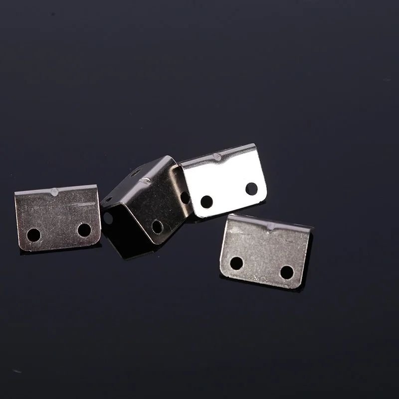 Cabinet accessories small iron corner code L-type 3412 iron corner code connector 90 degree right angle table and chair corner
Cabinet accessories small iron corner code L-type 3412 iron corner code connector 90 degree right angle table and chair corner