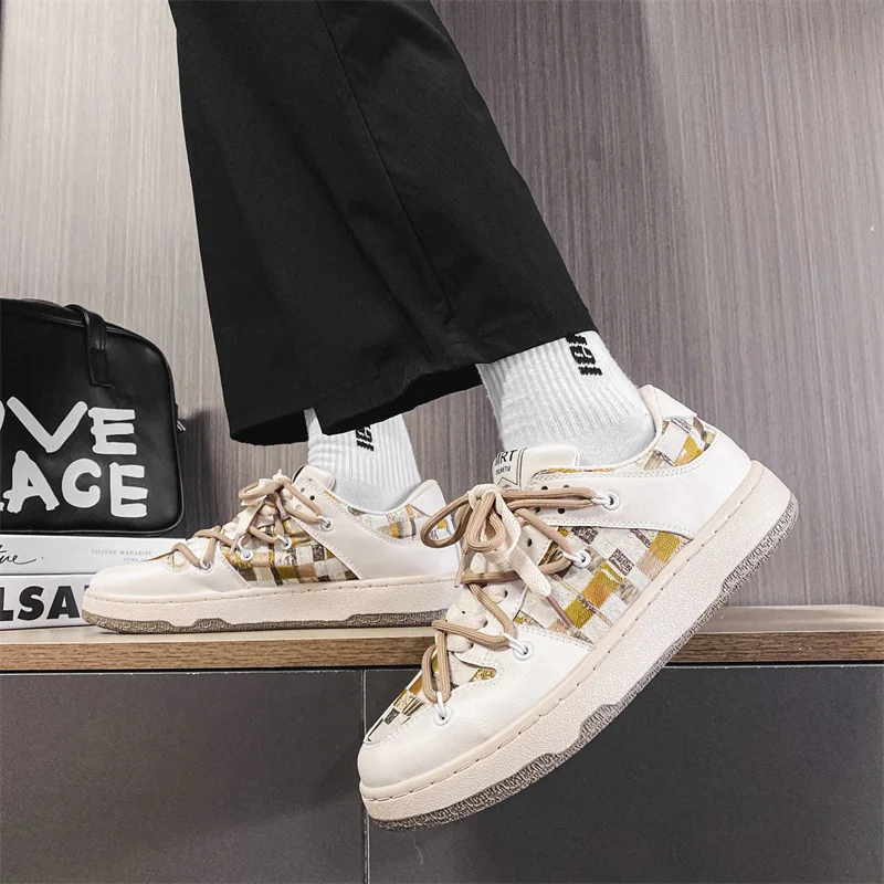 Fashion Board Shoes Original Design Men's Shoes Spring 2022 New Fashion Shoes Men's Vulcanized Shoes Casual Board Shoes Sneaker
Fashion Board Shoes Original Design Men's Shoes Spring 2022 New Fashion Shoes Men's Vulcanized Shoes Casual Board Shoes Sneaker