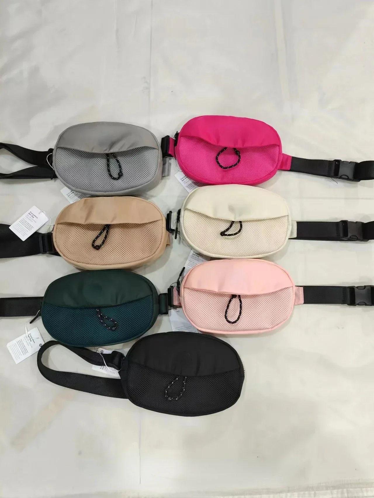 Lulu Lemeng Same Outdoor Sports Crossbody Bag Waistpack Sports Waistpack Outdoor
Lulu Lemeng Same Outdoor Sports Crossbody Bag Waistpack Sports Waistpack Outdoor