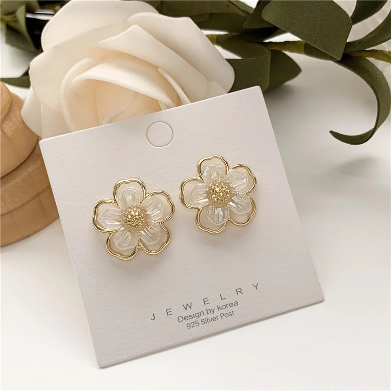 S925 silver needle Korean ins niche temperament simple flower earrings retro gentle sweet girl earrings H697
S925 silver needle Korean ins niche temperament simple flower earrings retro gentle sweet girl earrings H697