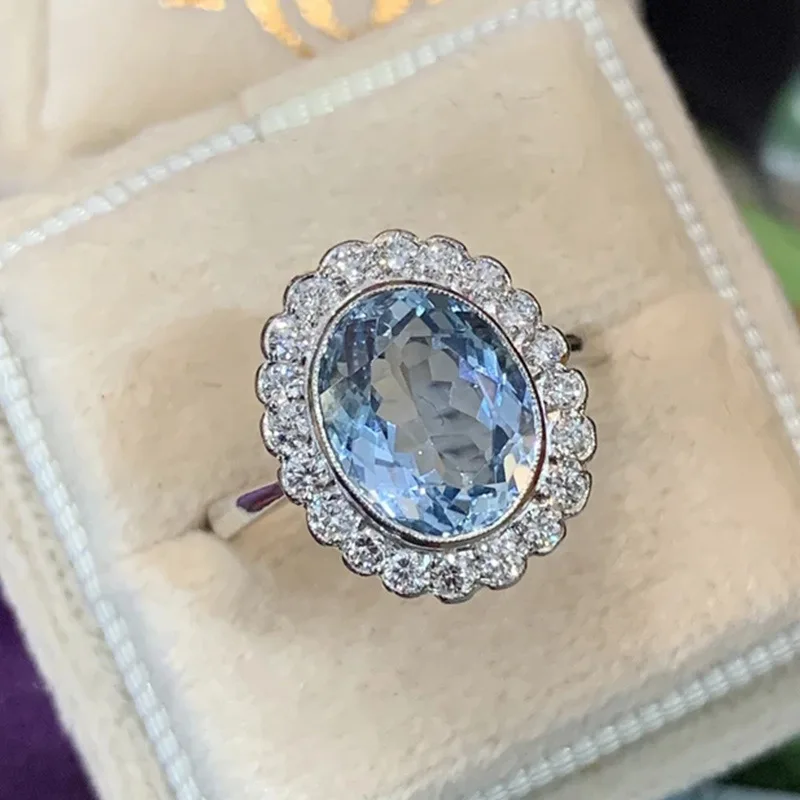 New Fashion Copper Inlaid Sea Blue Oval AAA Zircon Ring Women's Flower-shaped Jewelry for Wedding Party Gifts
New Fashion Copper Inlaid Sea Blue Oval AAA Zircon Ring Women's Flower-shaped Jewelry for Wedding Party Gifts