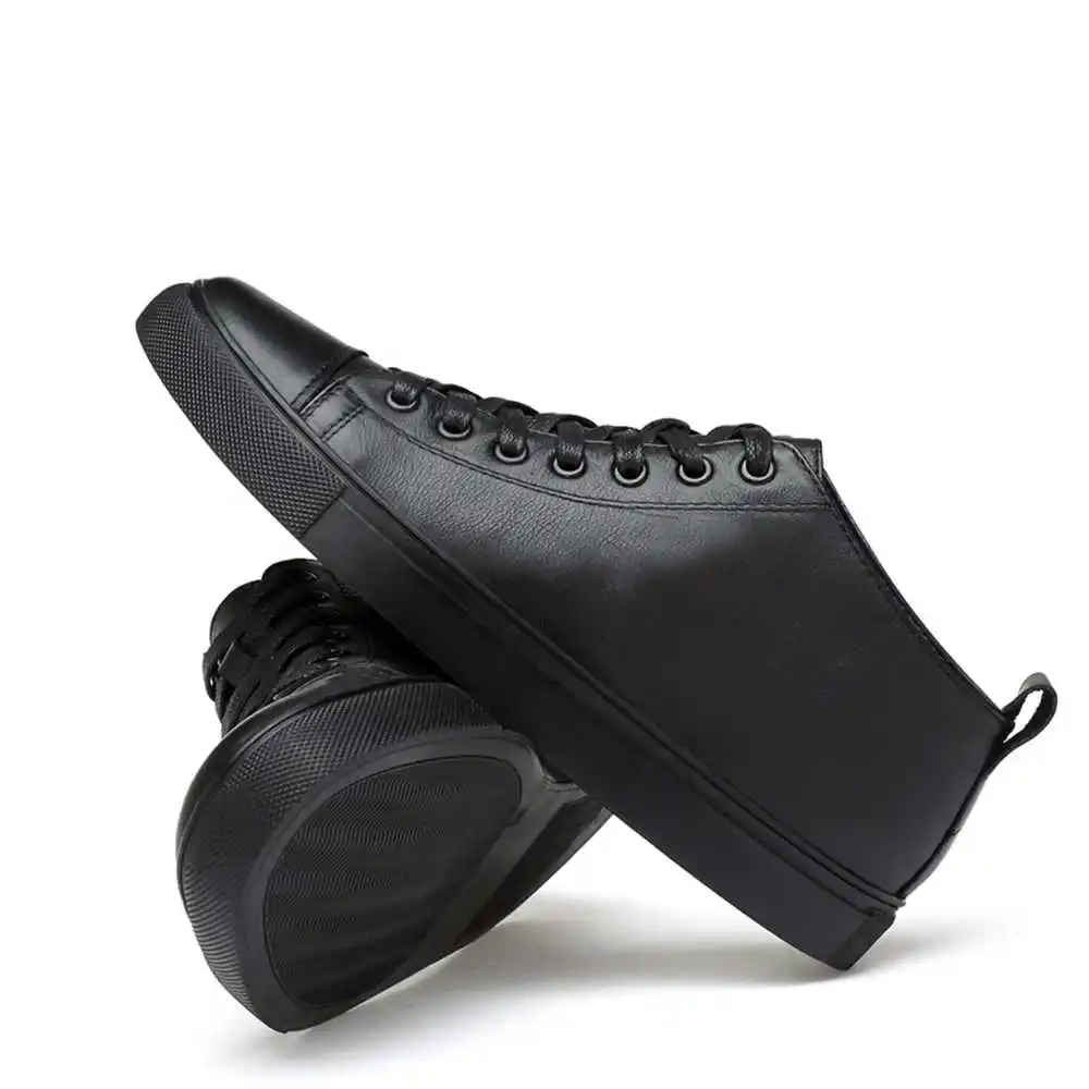 Мужские кроссовки на шнуровке, размер 44, 45, 46, 47
Мужские кроссовки на шнуровке, размер 44, 45, 46, 47