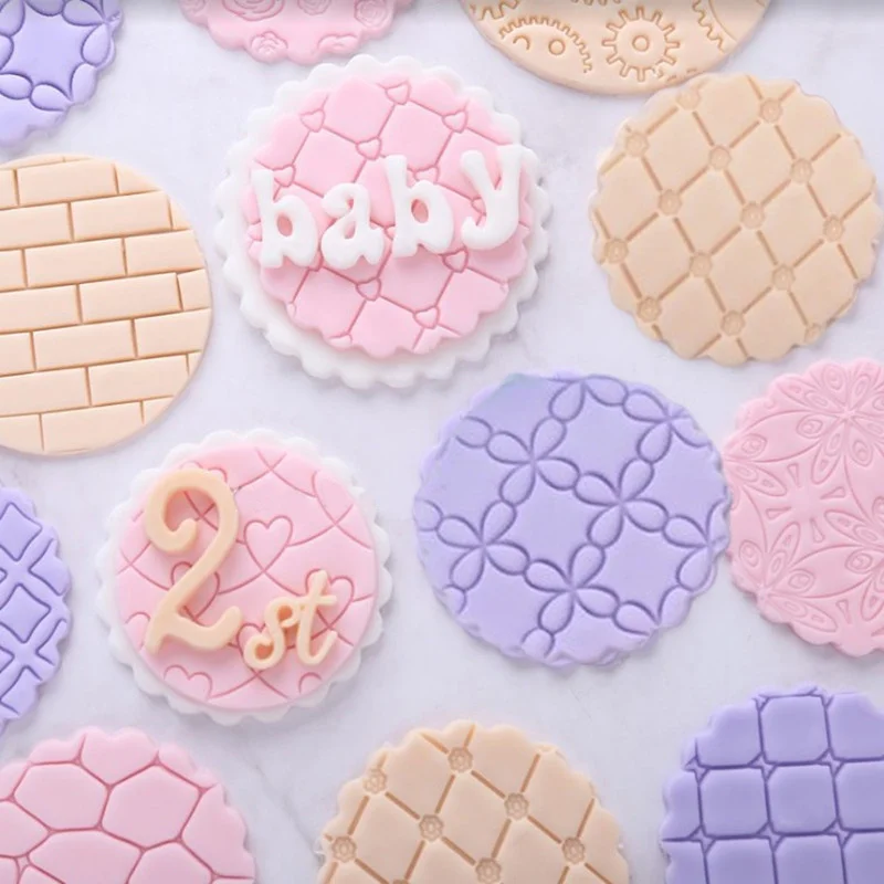 23 Styles Fondant Cake Pastry Art Icing Embossing Biscuit Cutter Mould Cake Decorating Supplies Fondant Decoration Baking Tools
23 Styles Fondant Cake Pastry Art Icing Embossing Biscuit Cutter Mould Cake Decorating Supplies Fondant Decoration Baking Tools