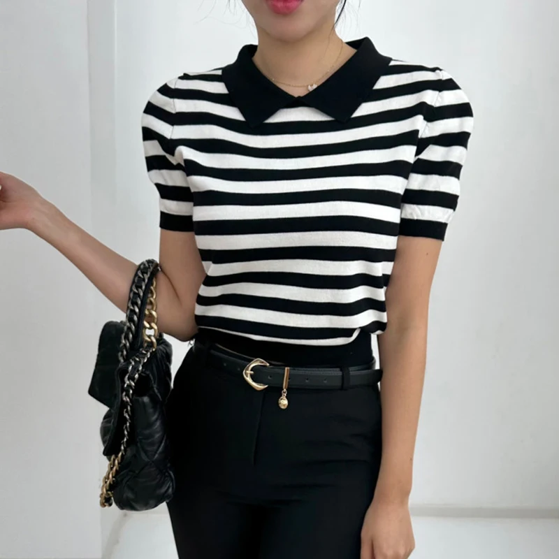Sueters De Mujer Summer Short Sleeve Ice Silk Pullover Korean Fashion Women Knitted Tops Striped Turn-Down Collar Sweater Female
Sueters De Mujer Summer Short Sleeve Ice Silk Pullover Korean Fashion Women Knitted Tops Striped Turn-Down Collar Sweater Female